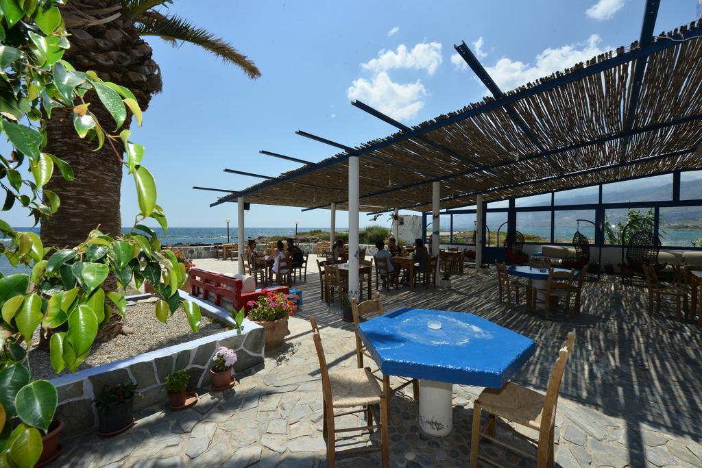 Hotel Coral Frangokastello Exteriér fotografie
