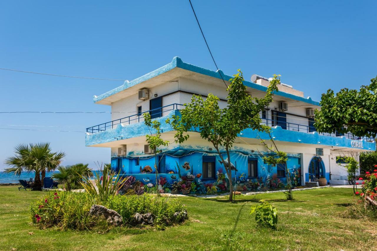 Hotel Coral Frangokastello Exteriér fotografie
